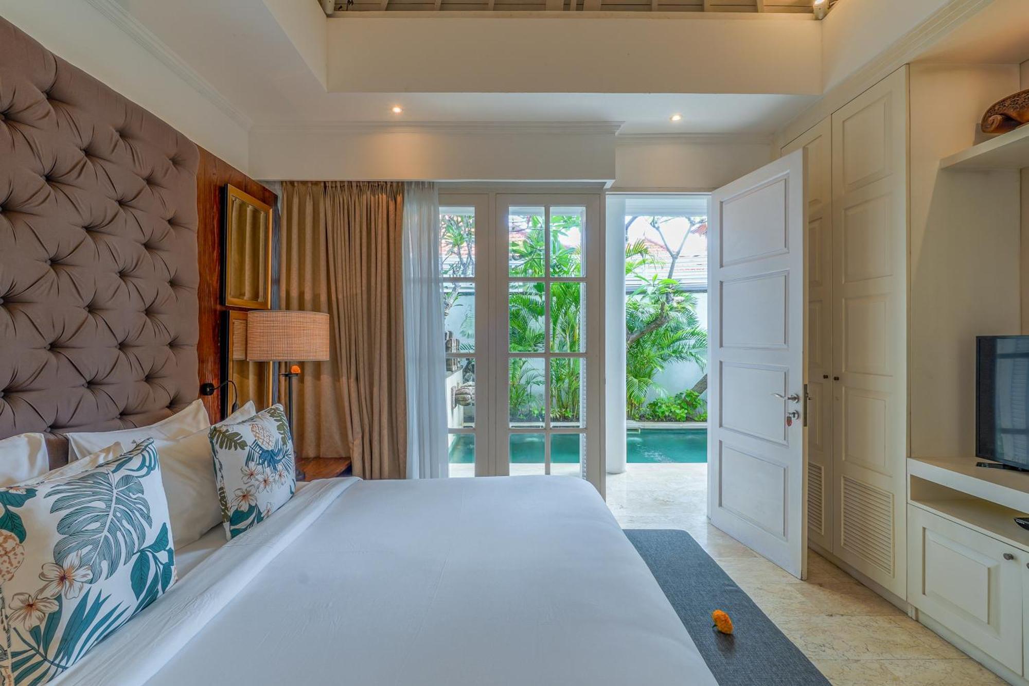 Mosan House - Unique Art-Filled Gem In Perfect Location A Short Walk From The Beach Or Seminyak Square Including Ac Office For Remote Working Екстер'єр фото