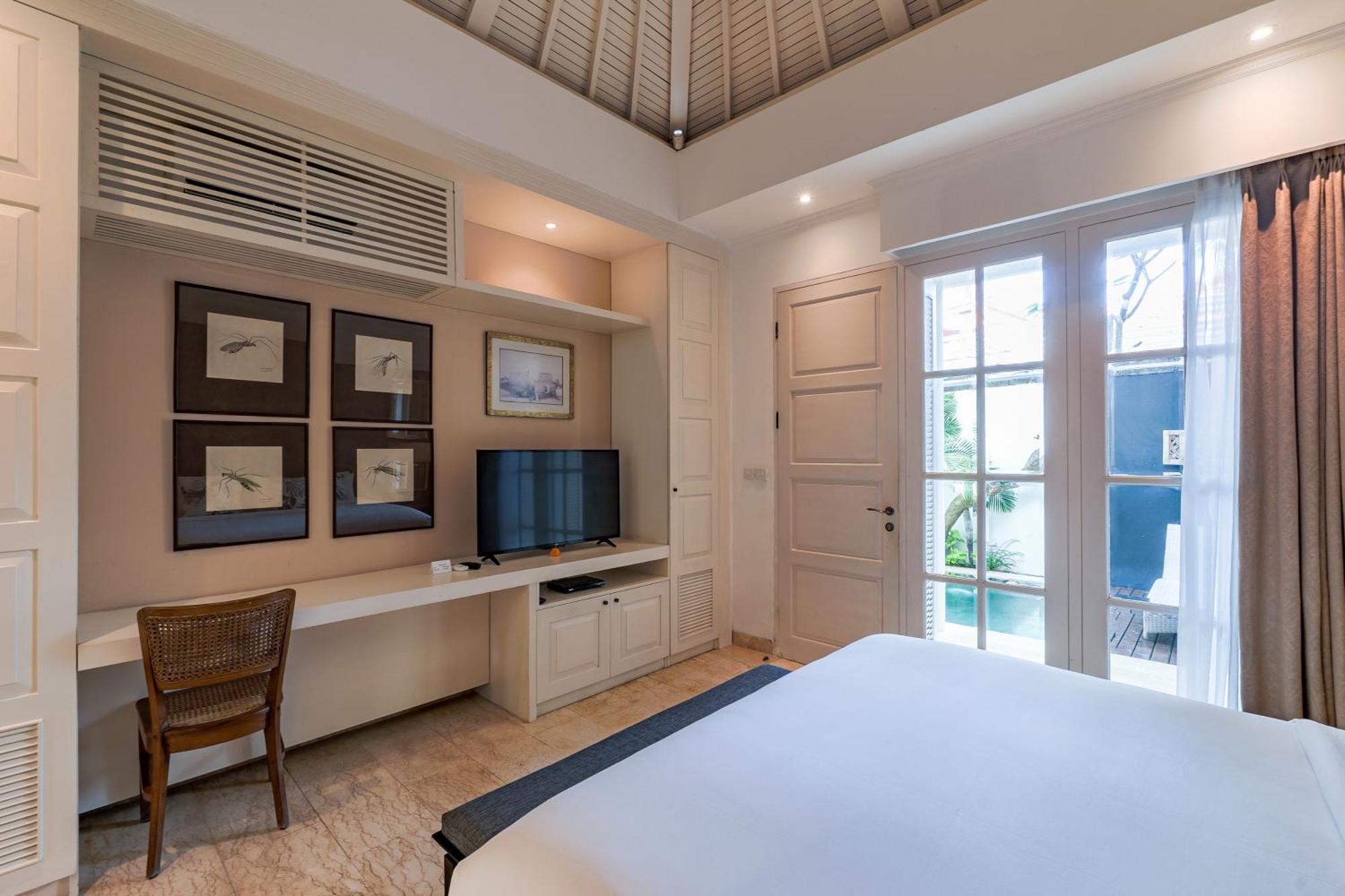 Mosan House - Unique Art-Filled Gem In Perfect Location A Short Walk From The Beach Or Seminyak Square Including Ac Office For Remote Working Екстер'єр фото
