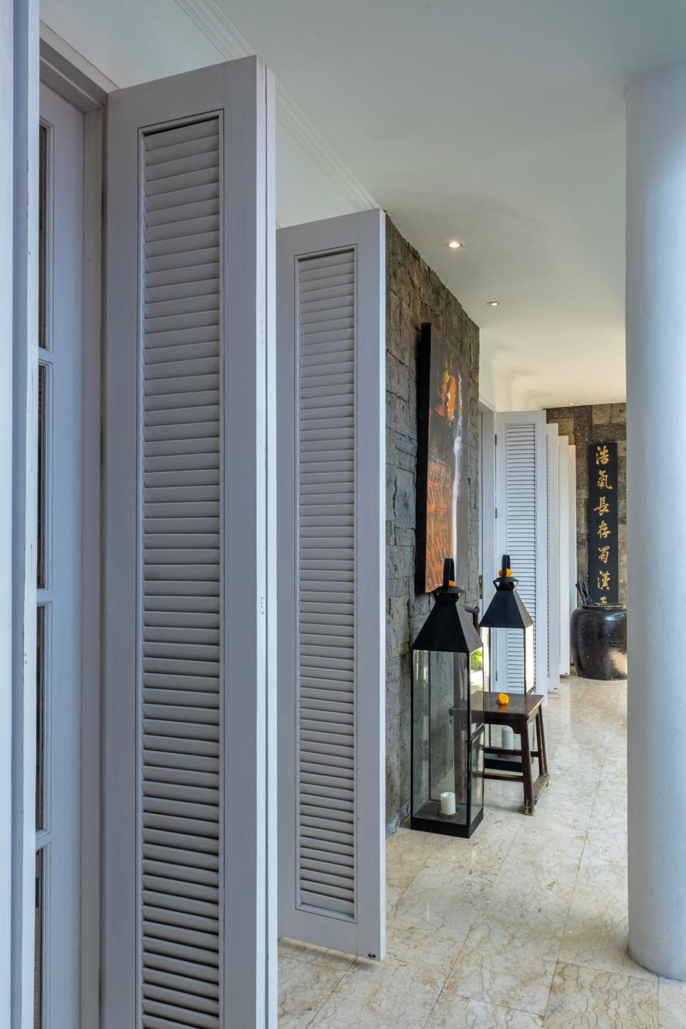 Mosan House - Unique Art-Filled Gem In Perfect Location A Short Walk From The Beach Or Seminyak Square Including Ac Office For Remote Working Екстер'єр фото